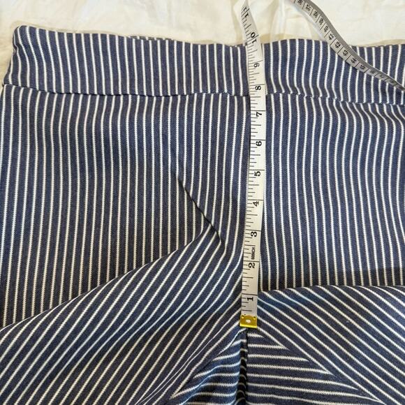 Van Heusen Blue and White Pull on Stretch Dress Pants with Pinstripe Pattern 16 - Picture 7 of 14